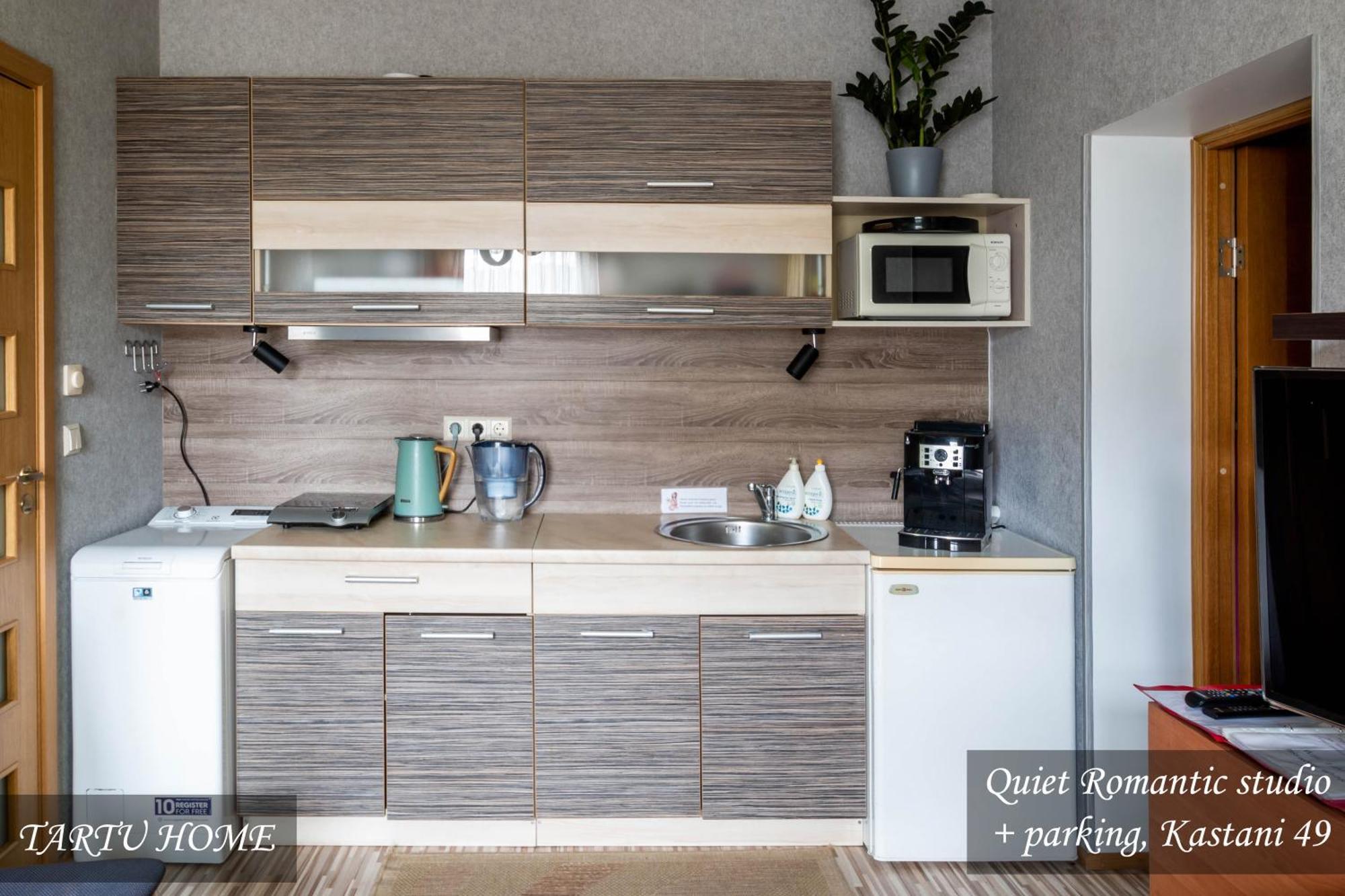 Quiet Romantic Studio Plus Parking, Tartu Home Екстериор снимка